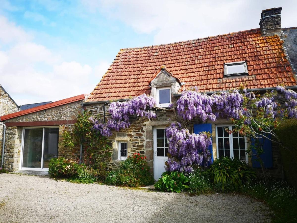 Maison Normande Proche De La Mer Et Des Lieux Touristiques Quettehou Exterior foto